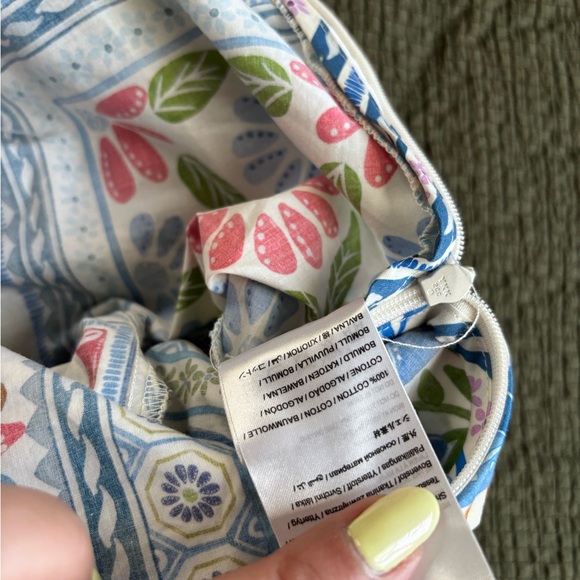 FARM Rio White Floral & Tropical Print Romper with Blue Trim - Picture 2 of 2